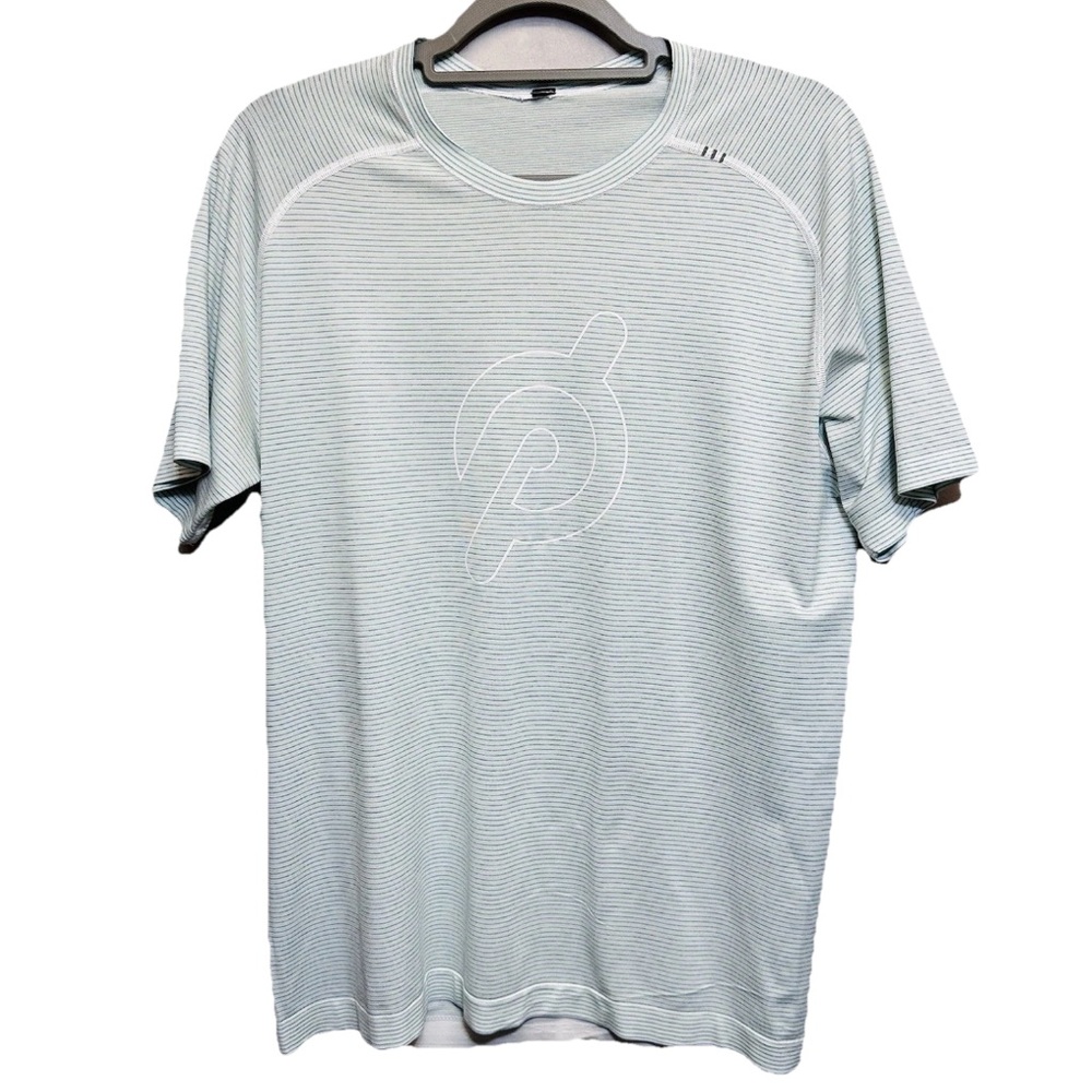 lululemon athletica Light Gray Short Sleeve Tee